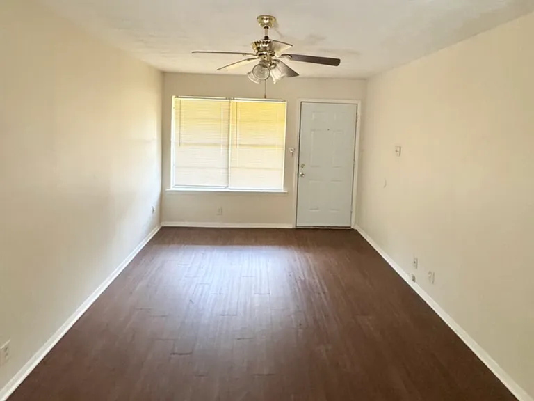2206 Norma Dr — Photo 3