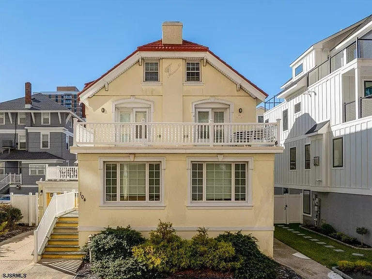 104 S Oakland Ave — Photo 41