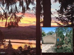 1268 NE Harbor Rdg, Lincoln City, OR 97367