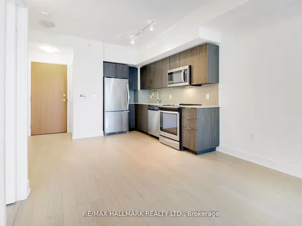 30 Shore Breeze Dr, Toronto, ON