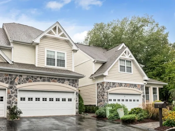 4 Kingsley Evans Cir, Oakland Boro, NJ 07436
