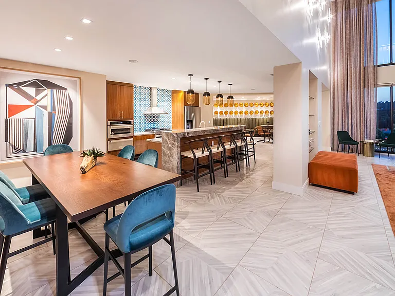 Aspect at Totem Lake Apartments — Photo 18