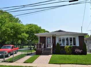 9 Bidwell Ave, Staten Island, NY 10314