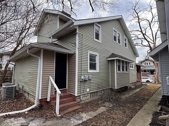 3rd image of 401 Wallace Ave
