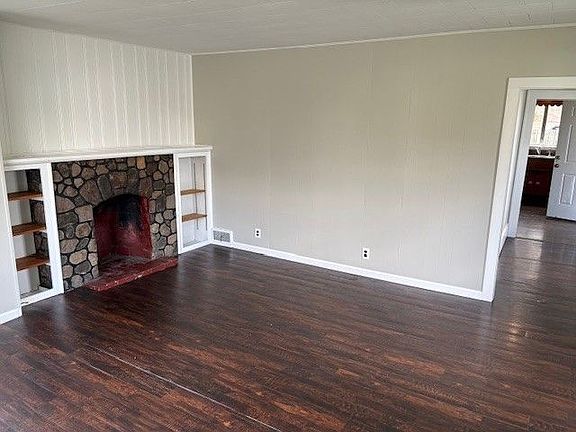 4th image of 4078 Vira Rd