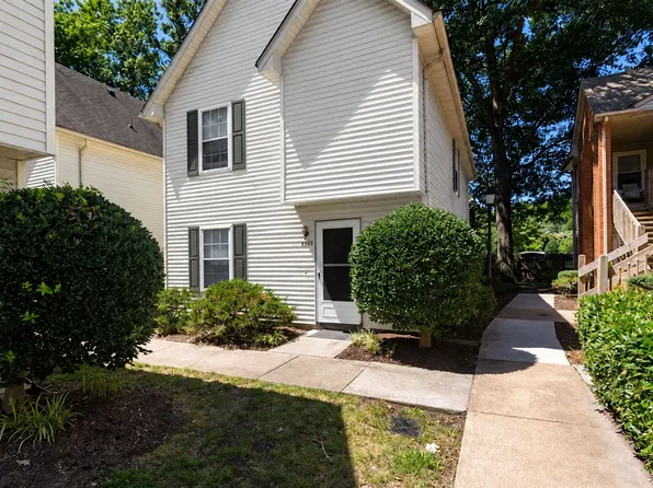 5505 Fountain Ct, Virginia Beach, VA
