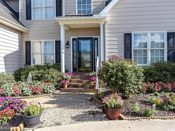 4th image of 34930 Royal Troon Cir