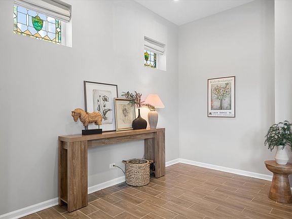 4th image of 6437 26th St