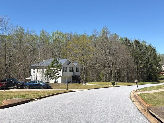 4th image of 275 Long Creek Dr