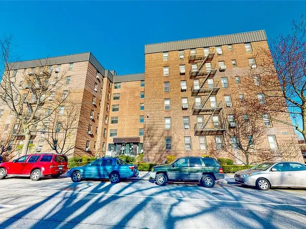 2285 Bragg St APT 4H, Brooklyn, NY 11229