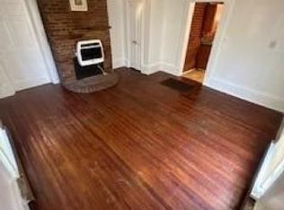 132 N Locust St #A, Versailles, KY 40383