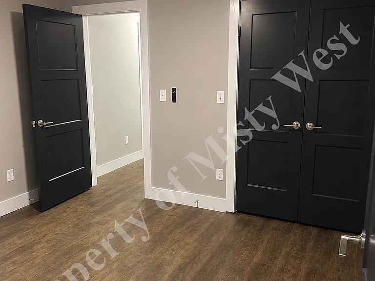 2245 Curtis Ln SE — Photo 6