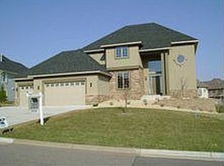 2383 Timber View Dr, Hastings, MN 55033