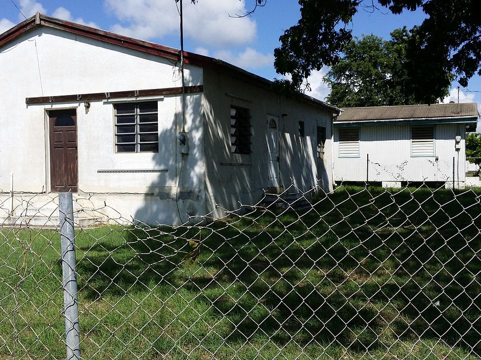 1st image of 250 & 251 William's De PR