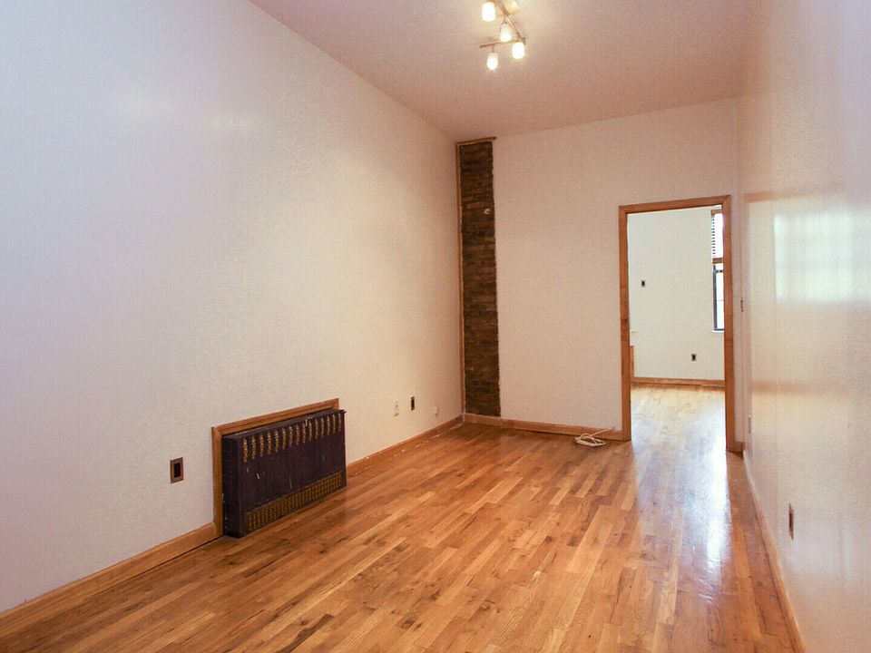 1st image of 269 Melrose St #2S