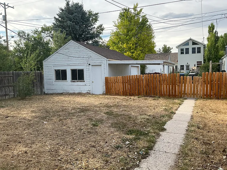 314 E 3rd Ave — Photo 31