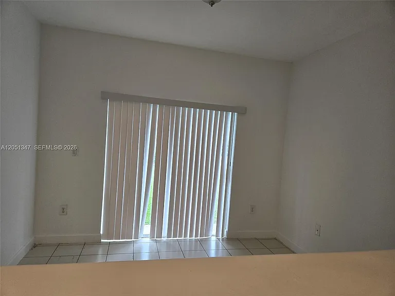 2460 SE 16th Ter #100 — Photo 8