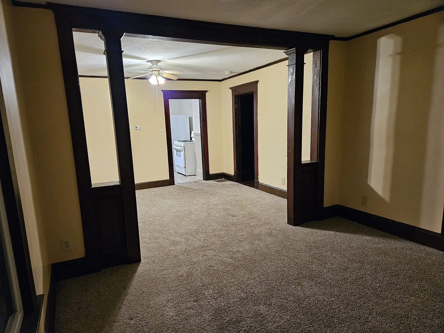 2 bed, 850 sqft, $1,500 — Photo 4
