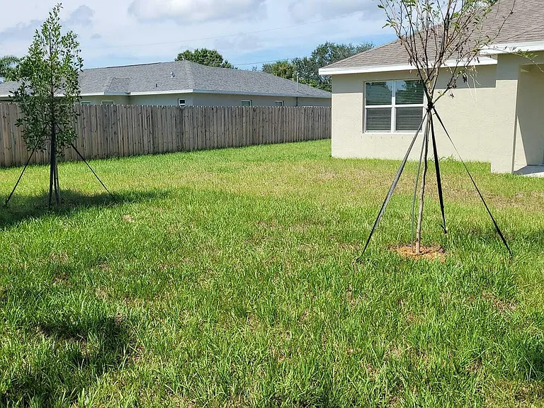 2525 SW Westfield St — Photo 5