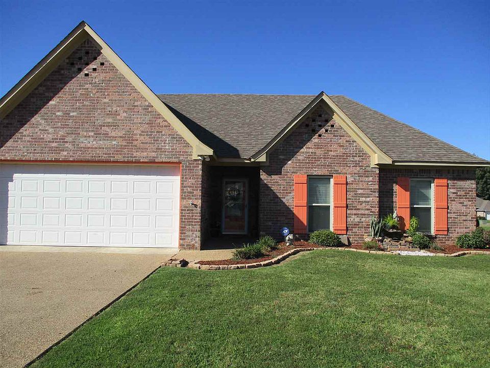 1st image of 110 Woodridge Dr