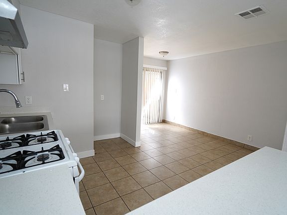 4th image of 461 River Rd #503-C