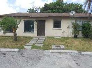 28201 SW 143rd Ct, Homestead, FL 33033
