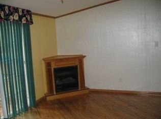 36 Lucks St, Valentines, VA 23887