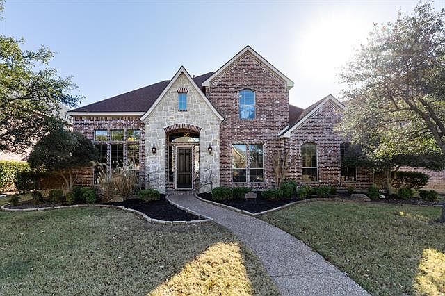 1st image of 5027 Mohegan Ln