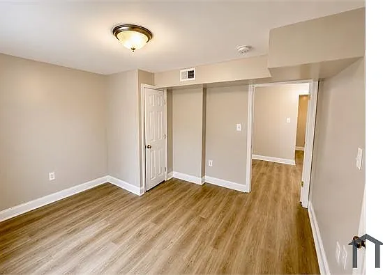 5 bed, $3,999 — Photo 3