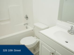 326 10th St NW, Charlottesville, VA