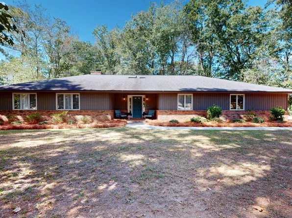 960 Heather Ln, Sumter, SC 29154