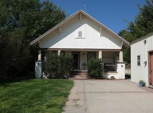 801 Pope Ave, Curtis, NE 69025