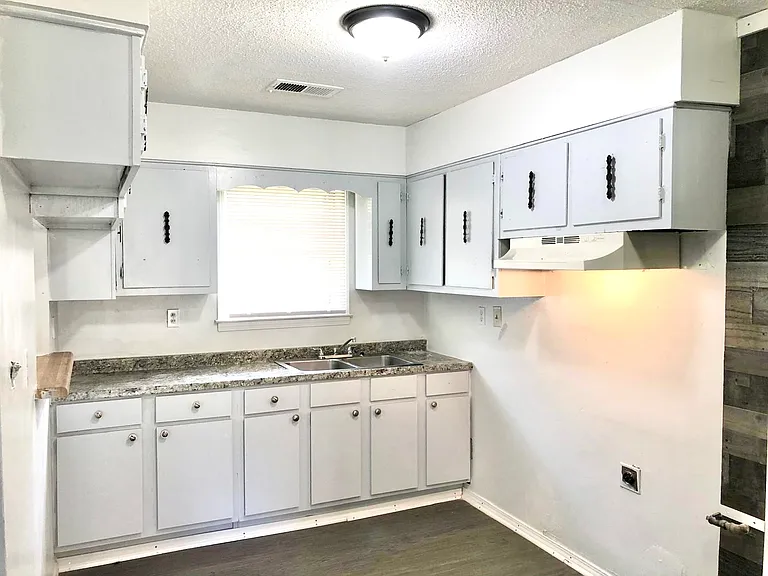 5270 Broken Oak Dr — Photo 11