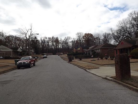 4th image of 3785 Helmwood St