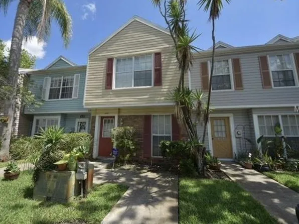 16147 Rambling Vine Dr E, Tampa, FL 33624