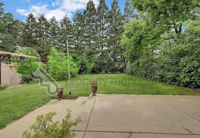 7428 April St — Photo 53