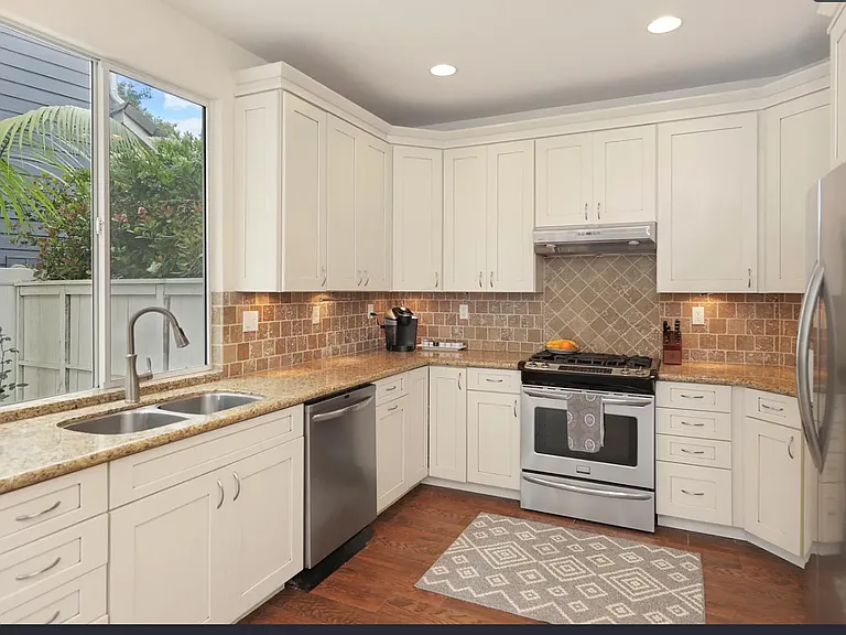 1207 Cambria Way — Photo 6
