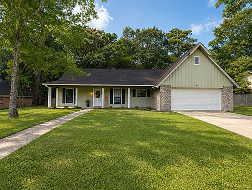 2 Summer Oaks Dr Photo 1