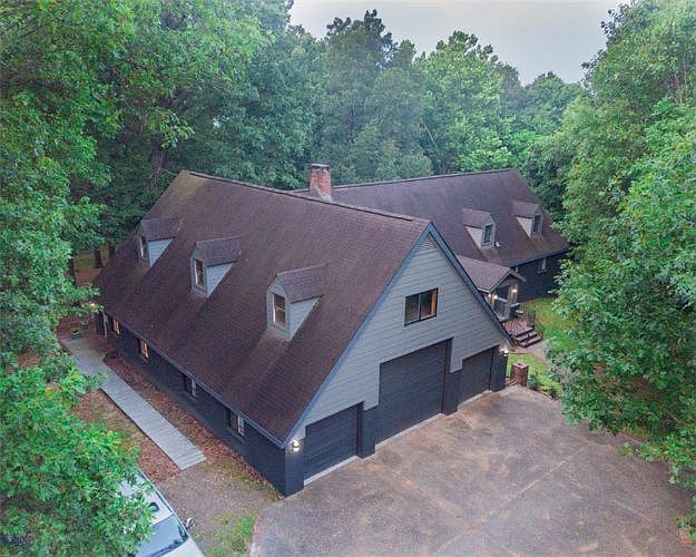 1st image of 3261 Countrywood Ln