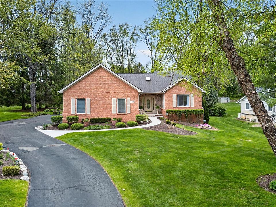1st image of 4455 Driftwood Dr