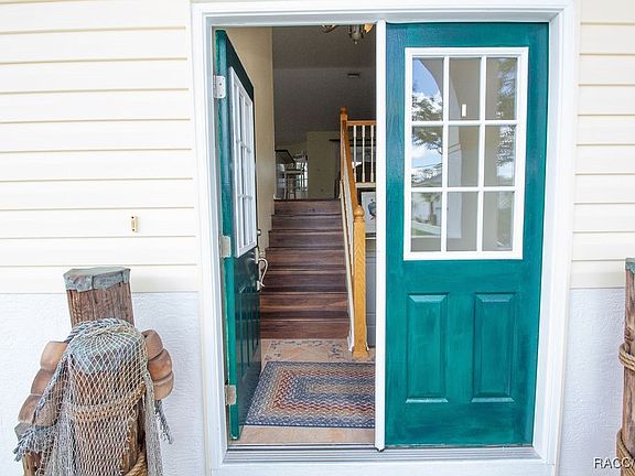 4th image of 1930 NW 18th St