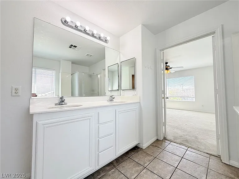 3799 Honey Ridge Ct — Photo 22