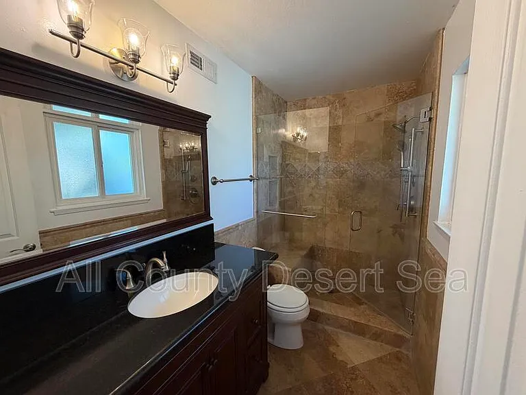 18527 San Antonio St — Photo 14