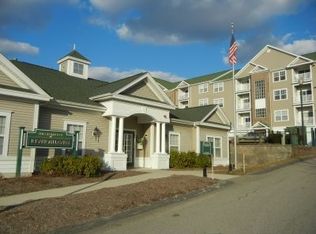 86 Mill St APT 204, Woonsocket, RI 02895