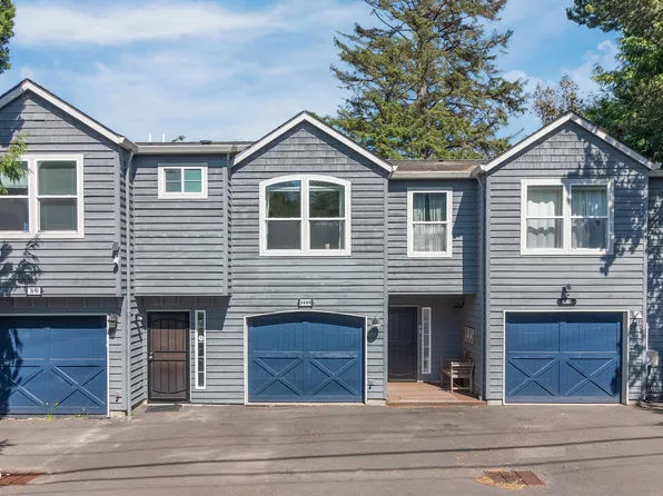 3680 NE West Devils Lake Rd, Lincoln City, OR 97367