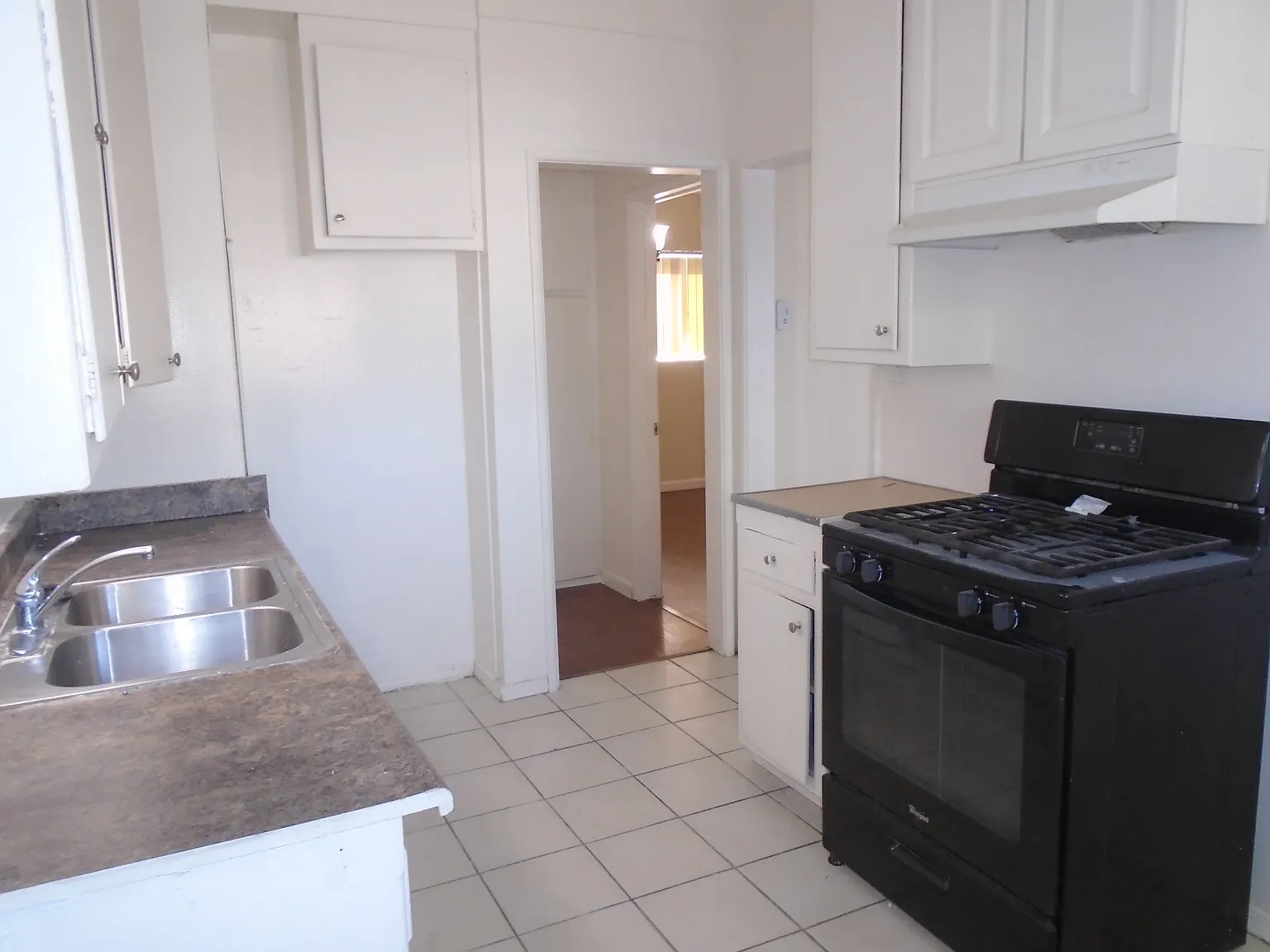 1 bed, 500 sqft, $1,795 — Photo 4