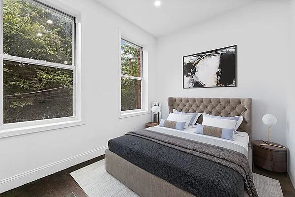 Rented by REAL New York | media 10