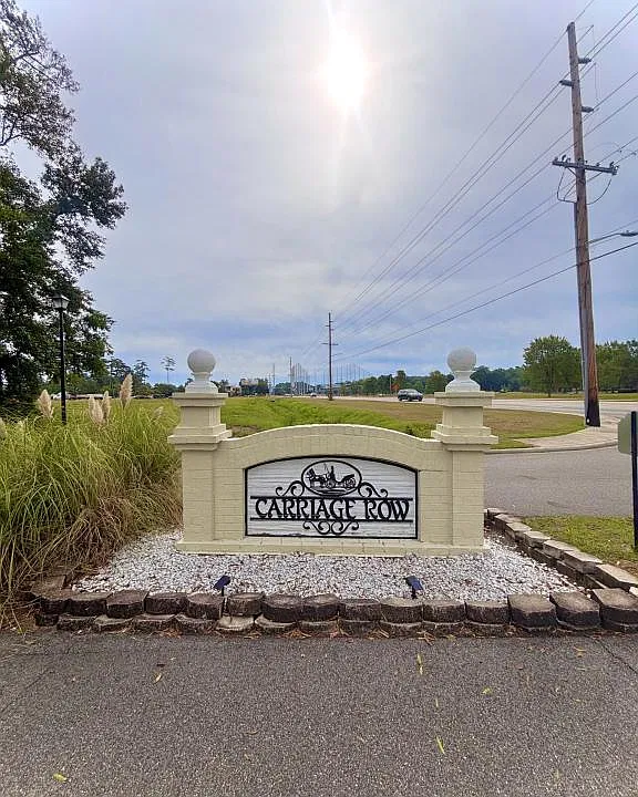2925 Carriage Row Ln #108