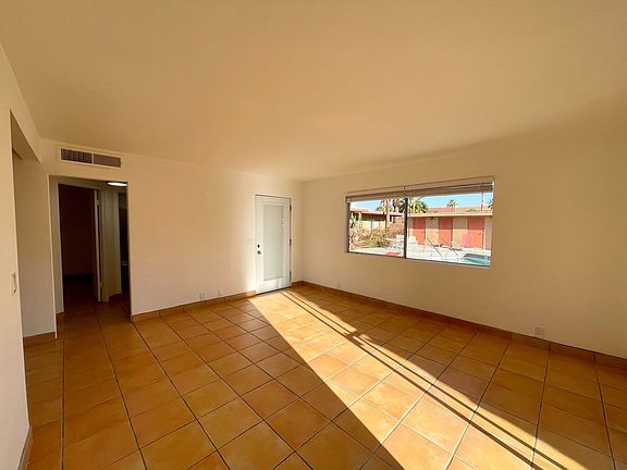 4th image of 73555 Shadow Mountain Dr APT 4