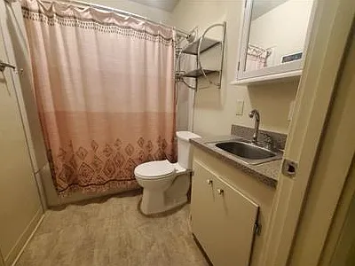 409 I St #1 — Photo 5